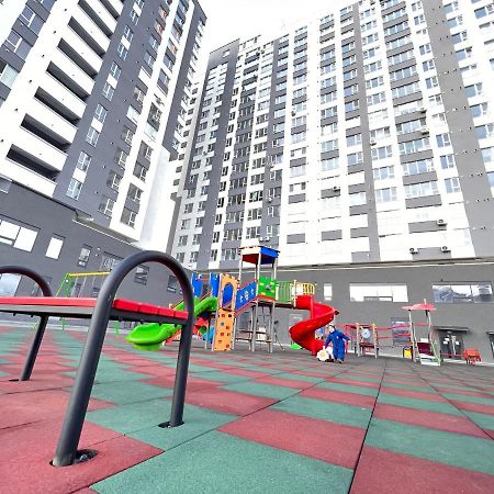 Hi-Tech Aparts Chisinau Eksteriør bilde